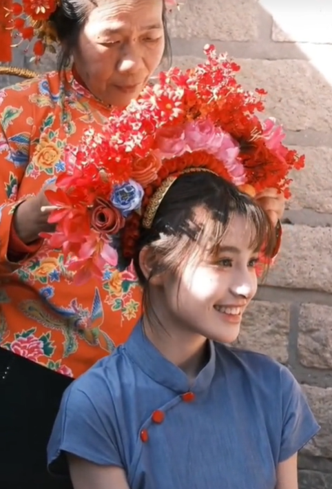 Xôn xao hình ảnh một nữ diễn viên vừa vỡ nợ 300 tỷ chuẩn bị tái xuất màn ảnh Ảnh 3