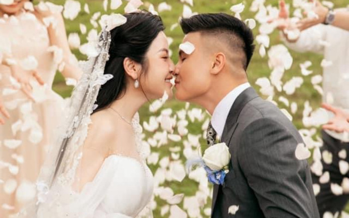 Quang Hải tiết lộ ngày tỏ tình Chu Thanh Huyền: 'Với anh, em là cô gái có 1-0-2' Ảnh 2