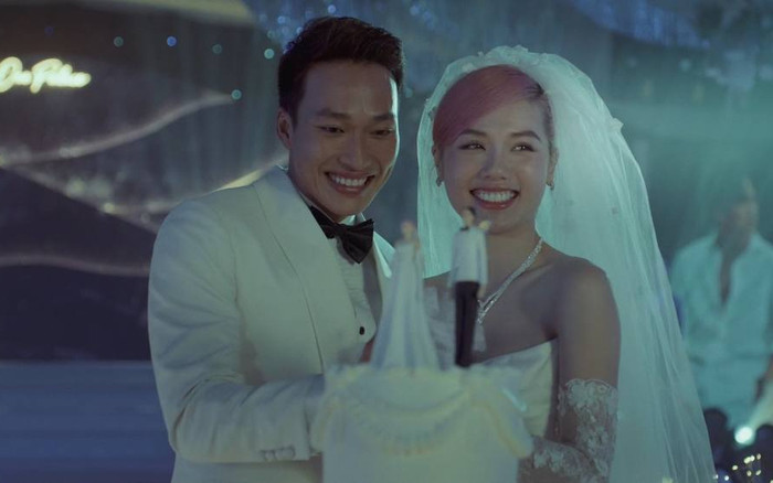 Nữ người mẫu lộ ảnh diện váy cưới với một sao nam Vbiz, thực hư thế nào? Ảnh 2