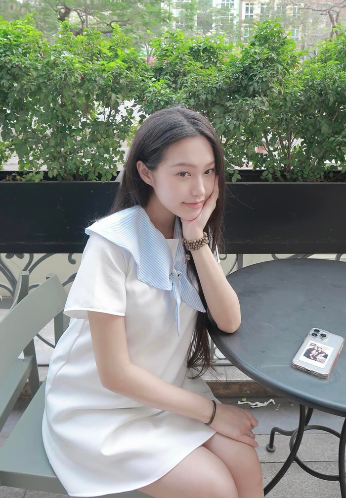 Dù tăng nhiều cân so với thời điểm chưa mang thai, nhiều khán giả cho rằng Doãn Hải My vẫn vô cùng xinh đẹp. Ảnh: FBNV