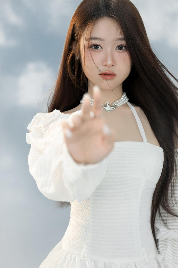 Lê Huỳnh Bảo Ngọc có nhan sắc ngọt ngào chuẩn hoa hậu tương lai.