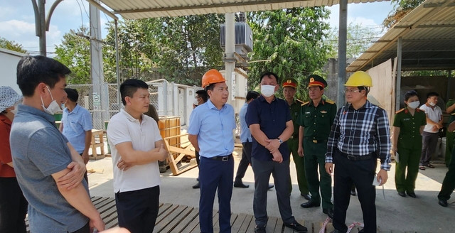 Lãnh đạo UBND tỉnh Đồng Nai và lãnh đạo Công an tỉnh Đồng Nai tại hiện trường.