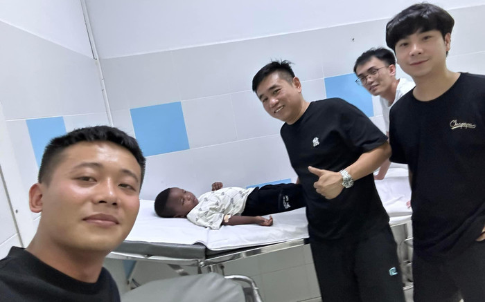 Lôi Con đột ngột nhập viện giữa đêm Ảnh 2