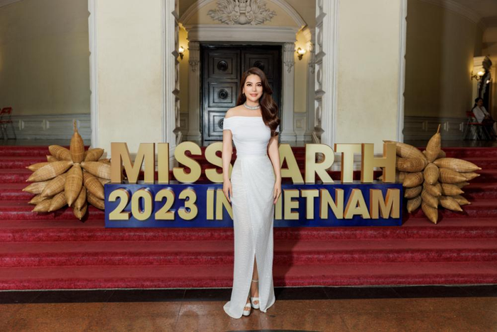 Hình ảnh Trương Ngọc Ánh tại sự kiện Ceremony Welcome - Xin chào Miss Earth 2023 ở Nhà hát Thành phố.
