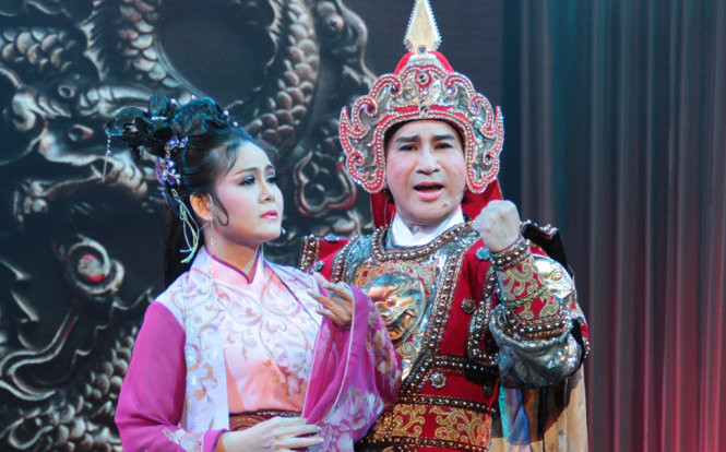 'Vua cải lương' vừa suýt chết trên sân khấu: 'Lúc đó tôi không ngưng, cố diễn là đứt rồi' Ảnh 2