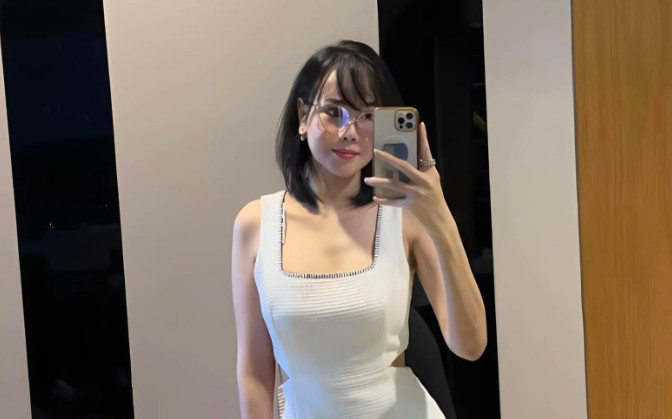 Nữ diễn viên, siêu mẫu làm mẹ đơn thân sau 2 lần đò, bị bạo hành, phải rút khỏi showbiz để chữa bệnh Ảnh 2