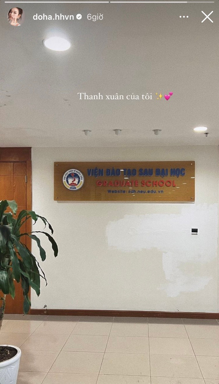 Hoa hậu Đỗ Thị Hà đăng tải hình ảnh tại ngôi trường từng theo học.