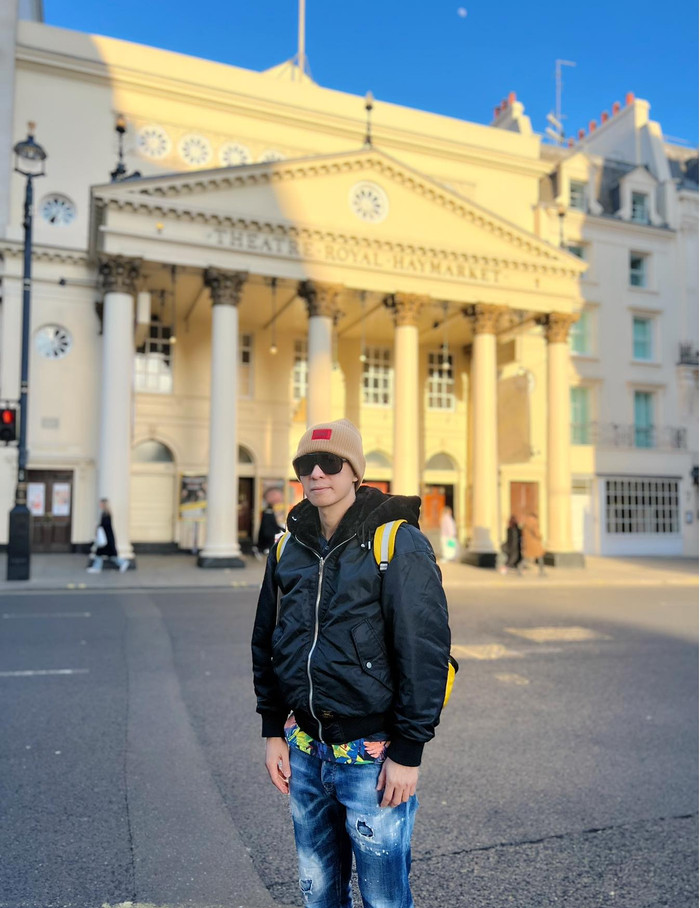 Châu Gia Kiệt phong độ ở tuổi tứ tuần. 