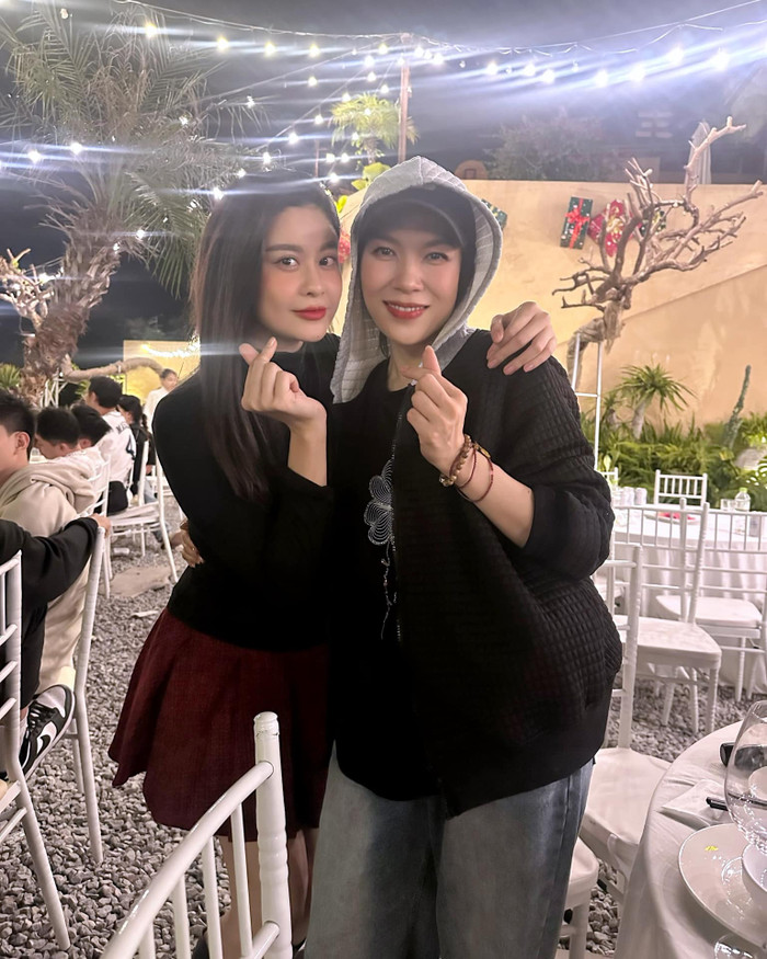 Trương Quỳnh Anh luôn có mặt trong hầu hết các show diễn của Mỹ Tâm 