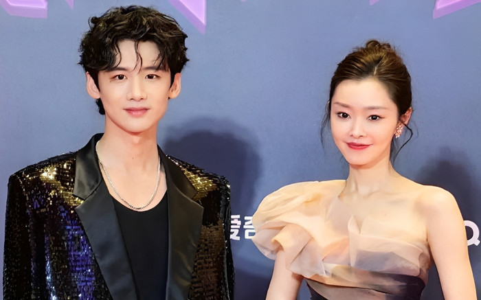 Không phải Bạch Kính Đình, đây mới là mỹ nam được Tống Dật công khai 'hẹn hò' Ảnh 2