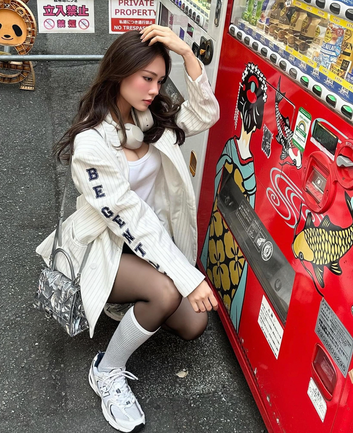 Hoa hậu Mai Phương gần đây im hơi lặng tiếng giữa làng giải trí.