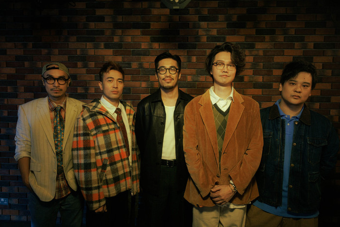 'Những Lời Hứa Bỏ Quên' đánh dấu cú bắt tay lần đầu tiên giữa Vũ. và nhóm nhạc Dear Jane. 