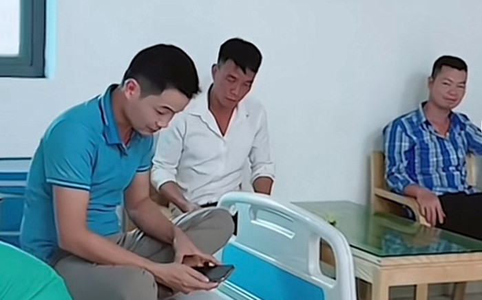 Ông chú sinh 7 con gái, ai cũng bảo không được nhờ nhưng mỗi lần vào viện là 7 con rể thay nhau chăm sóc Ảnh 2