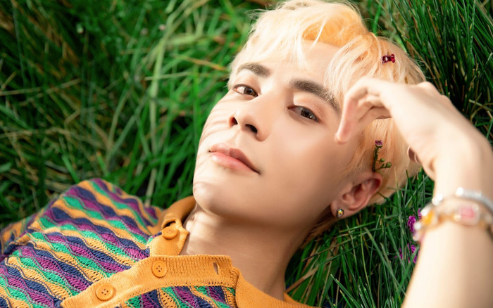 'Thủy triều' chưa hạ nhiệt, Quang Hùng MasterD lại ra bài hát về... mưa đá! Ảnh 2