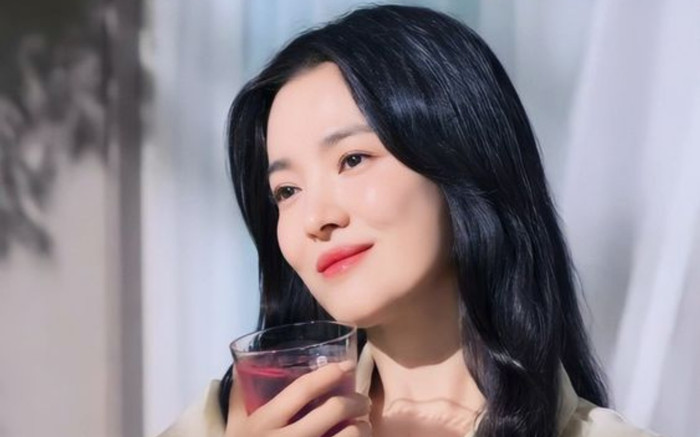 Song Hye Kyo 'nối lại tình xưa' với người cũ, fan mừng thầm vì 'chân ái mãi là chân ái' Ảnh 2