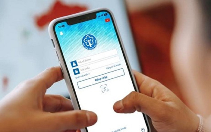 Mất toàn bộ tiền trong tài khoản do nhập thông tin qua ứng dụng BHXH giả mạo Ảnh 2