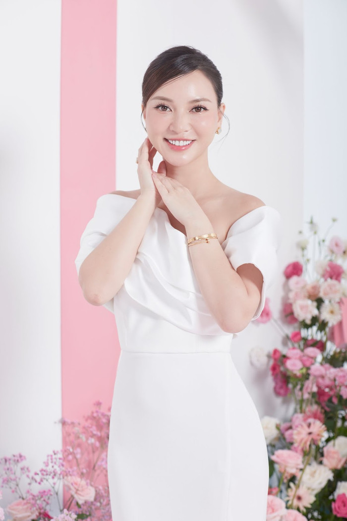 Hannah Olala là người truyền cảm hứng và chia sẻ kiến thức làm đẹp cho hàng triệu phụ nữ Việt.