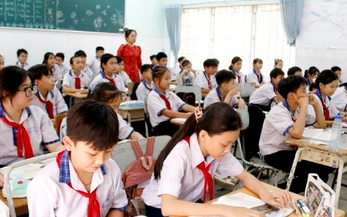Bộ GD&ĐT có chỉ đạo về học phí, giá sách giáo khoa năm học 2024-2025 Ảnh 2
