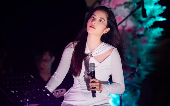 Nam Em tiết lộ lý do tự tay phá hủy sự nghiệp ca hát Ảnh 2