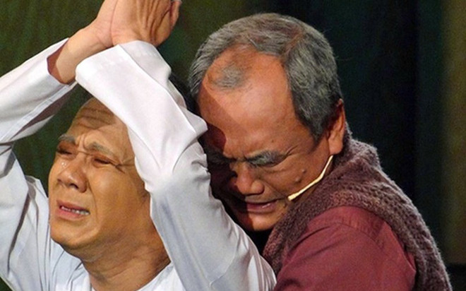 NS Việt Anh từng làm phục vụ bàn ở quán cà phê, Thành Lộc thấy thương nên uống ủng hộ Ảnh 2