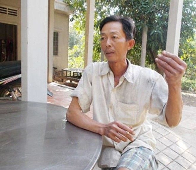 Ông Khương tiếc nuối khi nghĩ đến chuyện gán nợ 5.000 đồng bằng tờ vé số trị giá 20.000 đồng cho người bạn