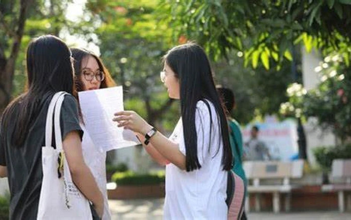 Vận động học sinh không thi vào lớp 10: Đừng tước đi quyền được thi của các em Ảnh 2