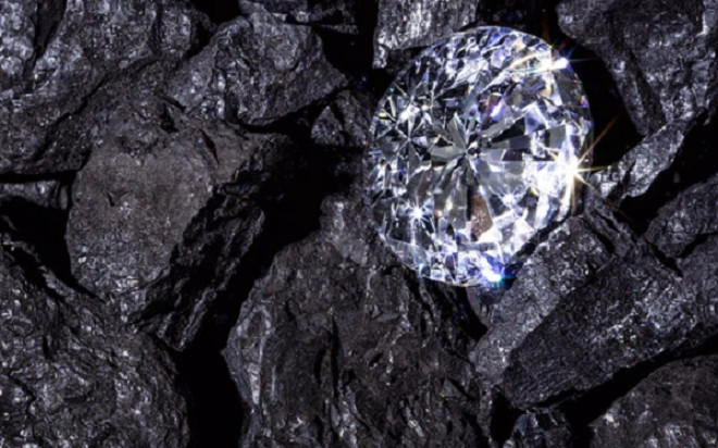 Kỳ lạ thị trấn chứa 72.000 tấn kim cương nhưng chẳng ai màng tới Ảnh 2