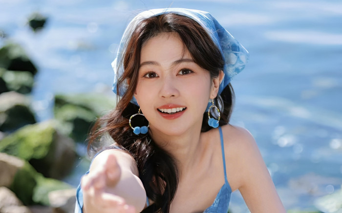 Bạch Lộc đánh mất hình tượng gầy dựng bấy lâu chỉ sau 1 đêm, bạn thân cũng phải đăng đàn cầu cứu Ảnh 2