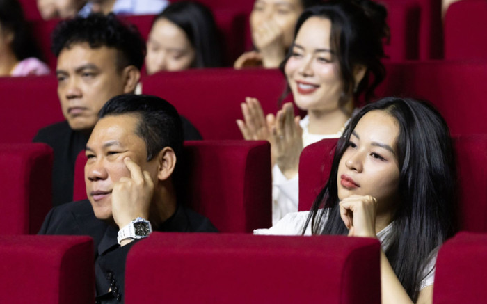 Người mẫu kém 22 tuổi hẹn hò với chồng cũ Lệ Quyên? Ảnh 2