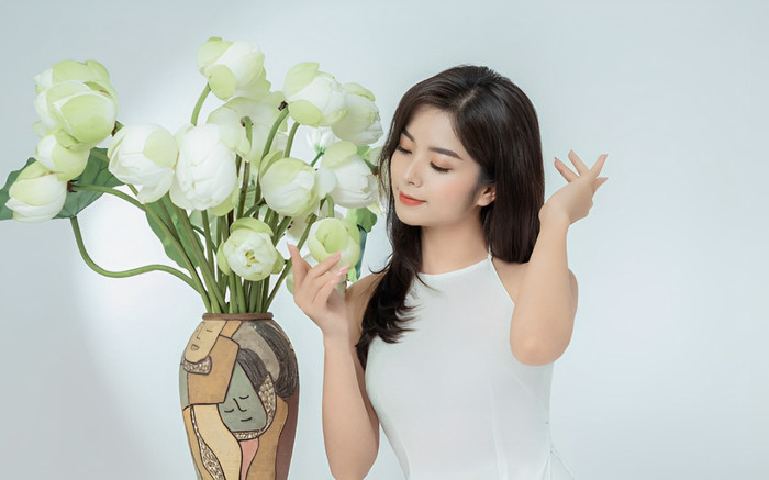 Lệ Quyên công bố tin vui, đồng nghiệp và khán giả khắp nơi chúc mừng không ngớt Ảnh 2