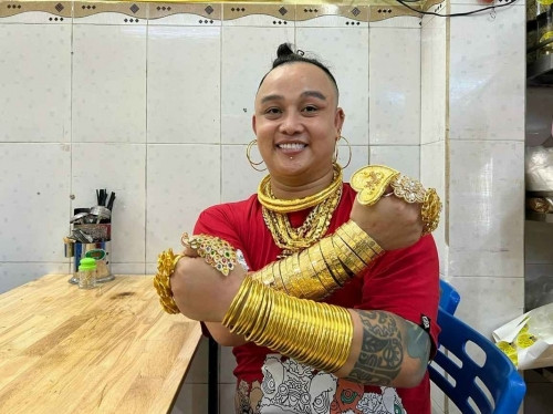 Khách hàng ngạc nhiên trước sở thích đặc biệt của anh chàng