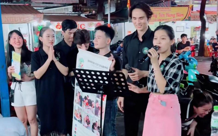 Con nuôi ca sĩ Phi Nhung công khai người yêu: 'Cảm ơn anh đã chịu đựng em' Ảnh 2