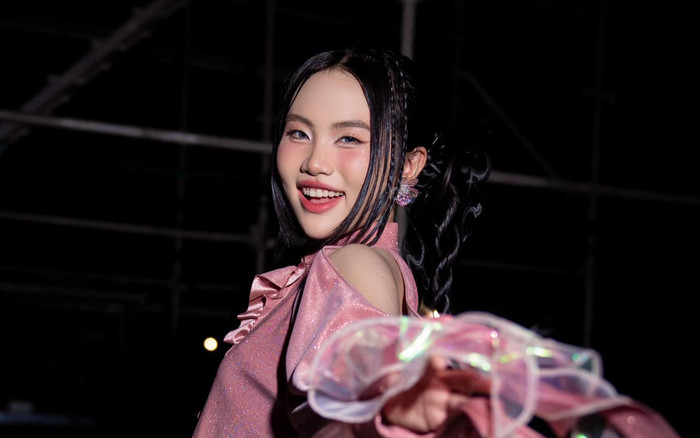 Ca khúc ra mắt 1 năm trước bất ngờ viral tại Thái Lan, Phương Mỹ Chi nói gì? Ảnh 2