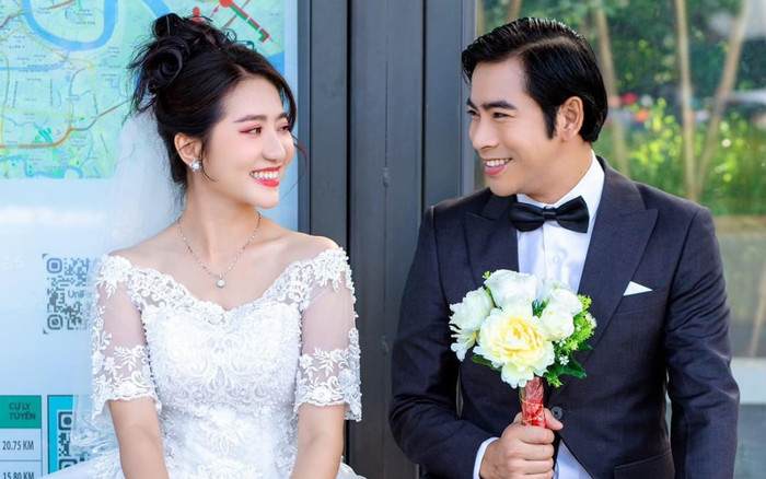 Chồng cũ Ngọc Lan khoe ảnh cưới? Ảnh 2