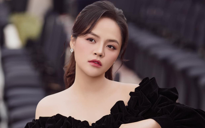 'Ông xã' Thu Quỳnh hiếm hoi khoe bụng 6 múi khiến hội chị em mê đắm Ảnh 2