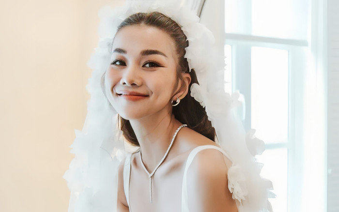 Vẻ đẹp nữ tính của Thanh Hằng hậu lấy chồng Ảnh 2