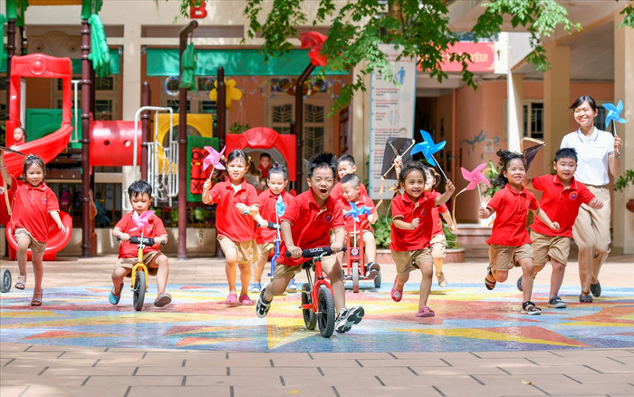 Trẻ mầm non 5 tuổi ở các trường công lập được miễn học phí Ảnh 2
