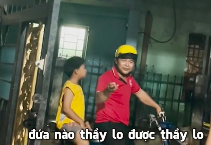 Các em cứ đi, đứa nào thầy lo được thầy lo!