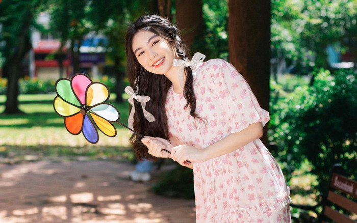 18 tuổi xinh như Hoa hậu, con gái Quyền Linh tiết lộ tình trạng yêu đương Ảnh 2