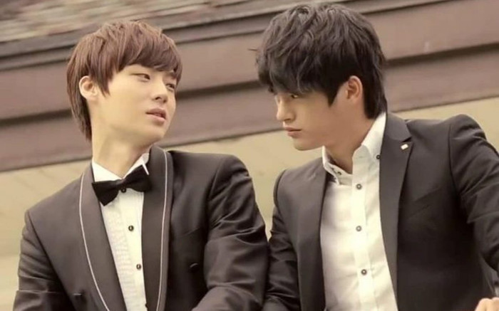 Hai nam chính MV LGBT huyền thoại Kpop tái hợp, thêm một siêu phẩm đam mỹ sắp ra mắt? Ảnh 2