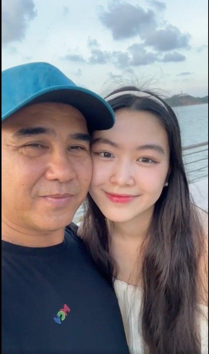 MC Quyền Linh được các chàng trai ưu ái gọi bằng 'bố vợ'