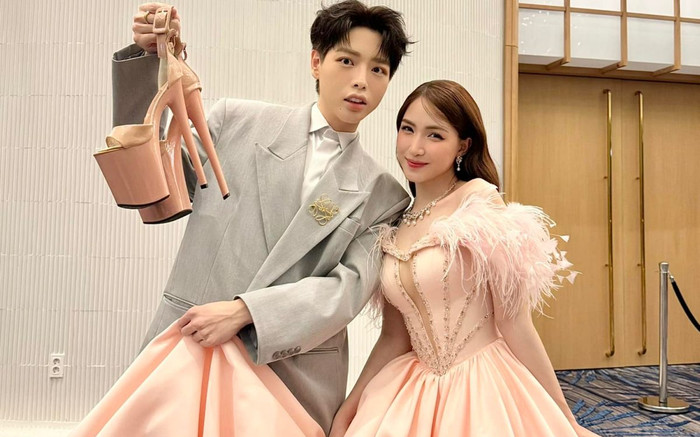 Đức Phúc làm Hòa Minzy phát ngượng chỉ vì một bình luận Ảnh 2