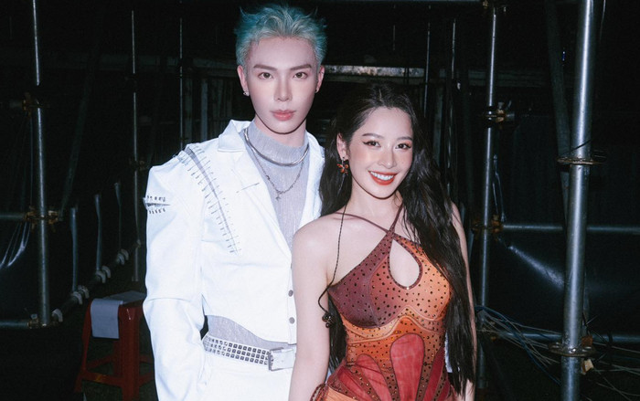ERIK ghi điểm vì hành động 'ga-lăng' với Chi Pu sau sân khấu Ảnh 2