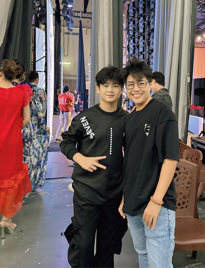 Bảo Long và đạo diễn Yun Bin.