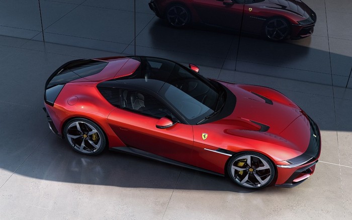 Cường Đô La mạnh tay tậu siêu xe mới, giá từ 35 tỷ đồng? Ảnh 2