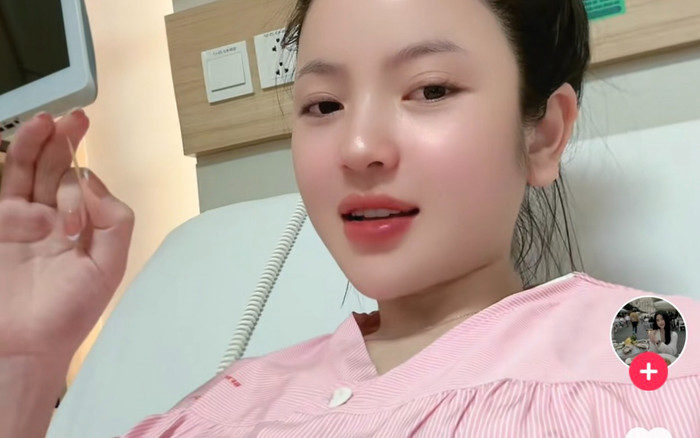 Bà xã Quang Hải nhập viện, gặp vấn đề sức khoẻ trước thềm sinh nở Ảnh 2