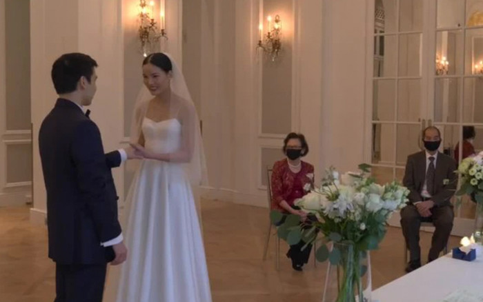 Người mẫu Việt sang nước ngoài kết hôn, chỉ 4 khách mời dự lễ cưới nay khoe con đầu lòng Ảnh 2