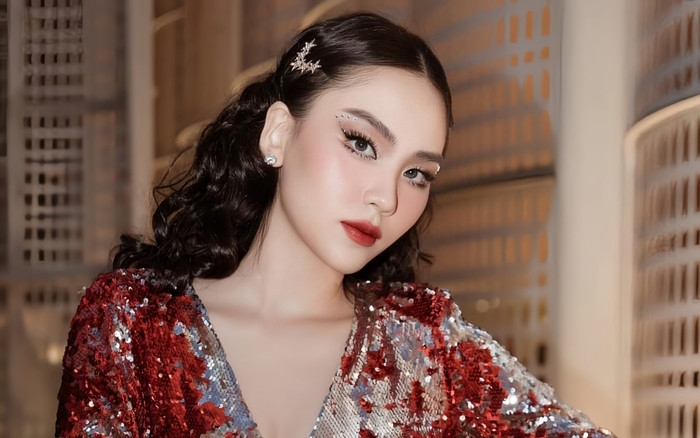 Hoa hậu Mai Phương đang ở đâu khi bị đồn rời công ty chủ quản? Ảnh 2