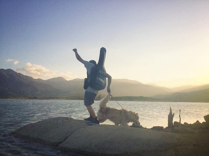 Theo người dân địa phương, thời điểm thích hợp nhất để đến đập Suối Dầu ngắm cảnh là vào buổi sáng sớm. Bạn sẽ có cơ hội ghi lại những khoảnh khắc đáng nhớ trong không gian vô cùng yên ả.