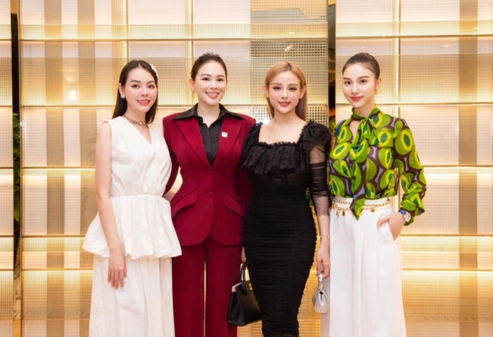 Linh Rin không bị thua thiệt khi đọ sắc cùng dàn mỹ nhân Vbiz.